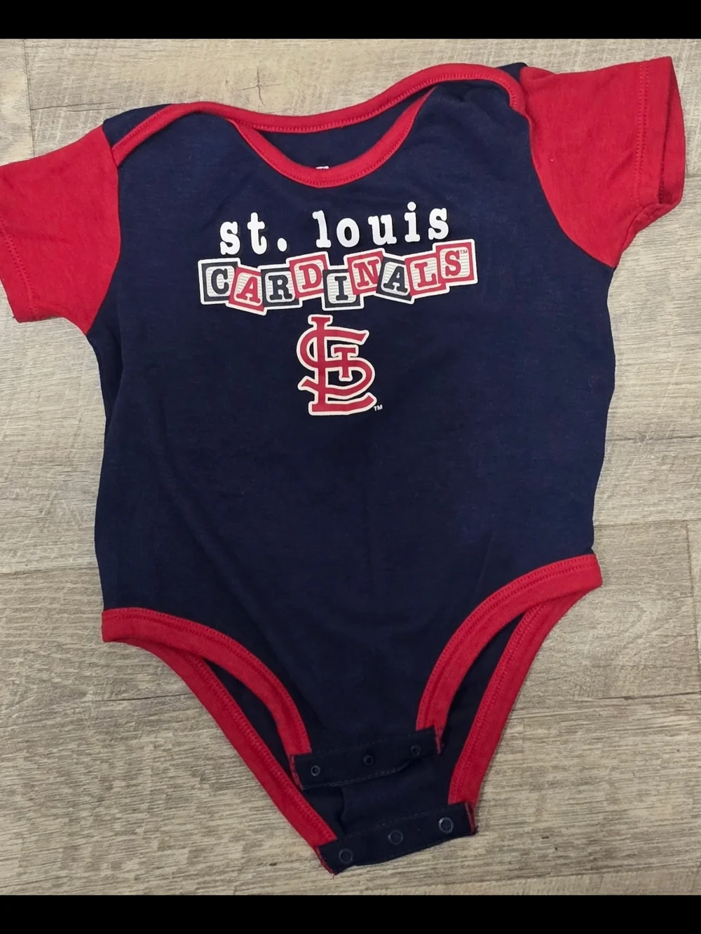 Genuine Merchandise St. Louis Cardinals Baby Bodysuit SET of 3  Red, Navy, White
